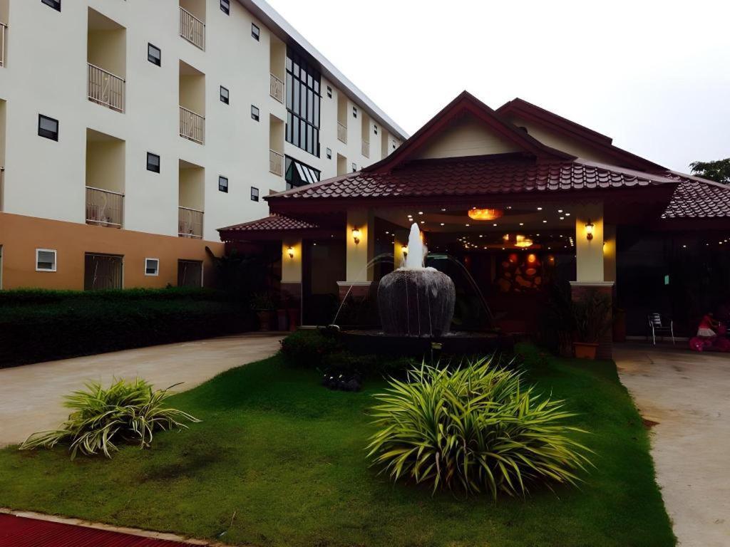 Sirimathani Hotel Loei Exterior photo
